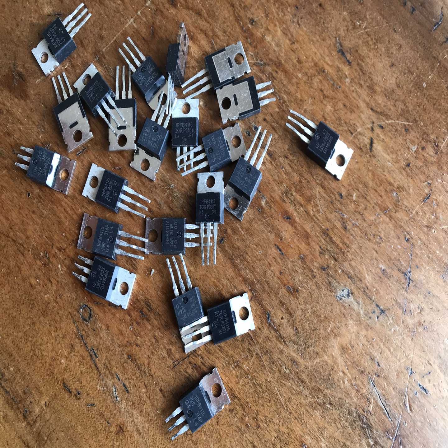 询价-IRFB4115MOS管原字原脚104A15