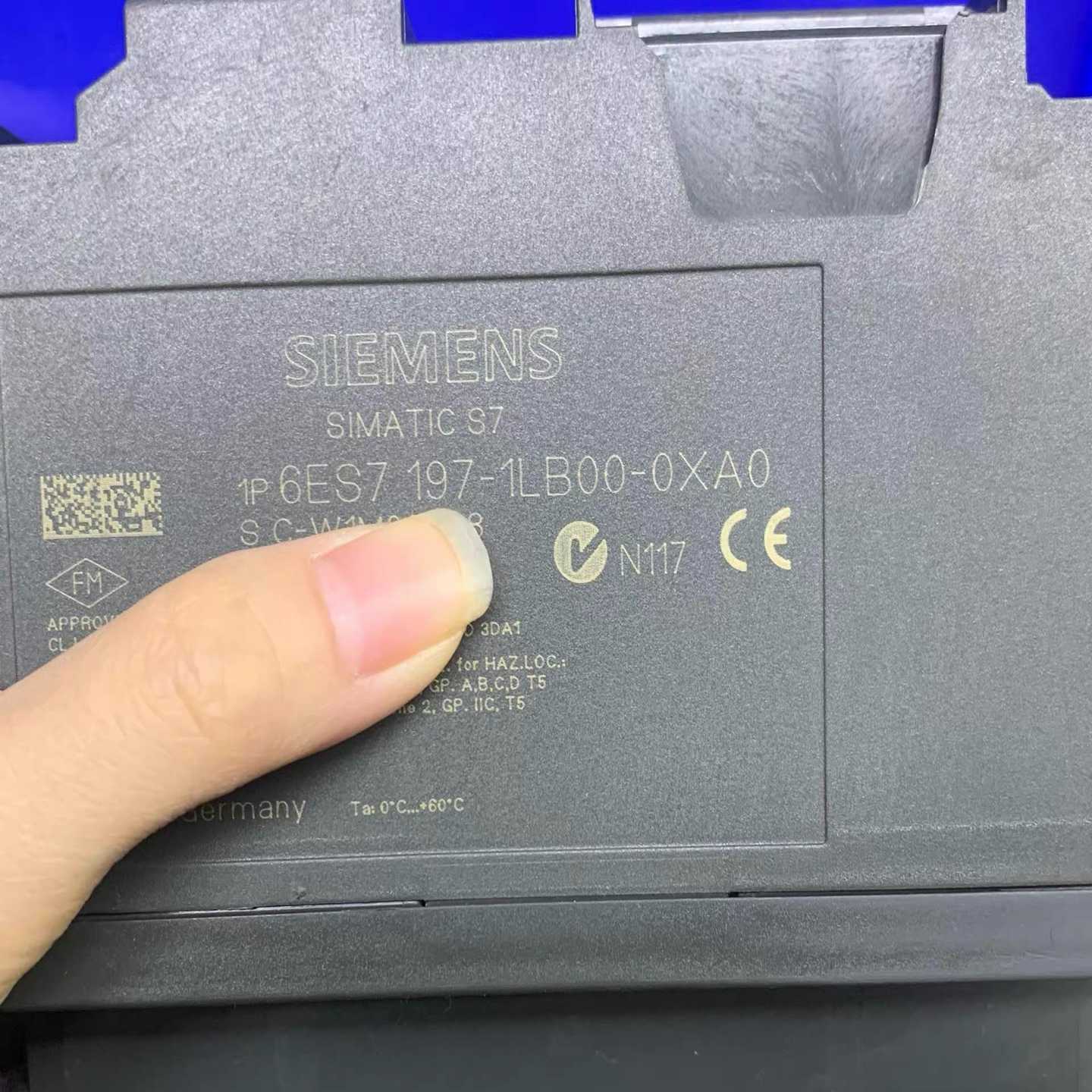 6ES7197-1LB00-0XA0西门子裸机99新，功能--议价商品