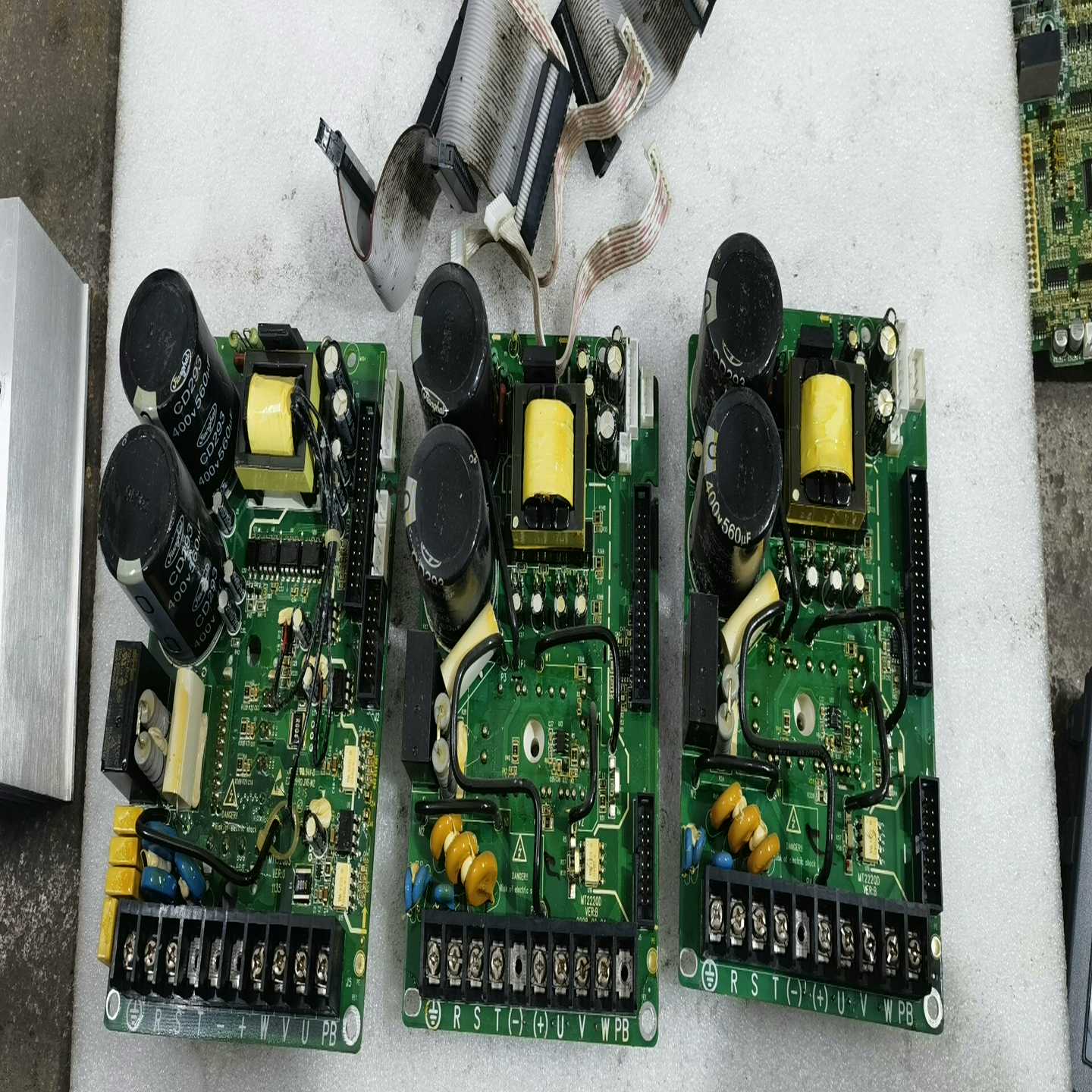 汇川MD380变频器1.5KW驱动板,拆机成色如图实物拍摄功--议价商品