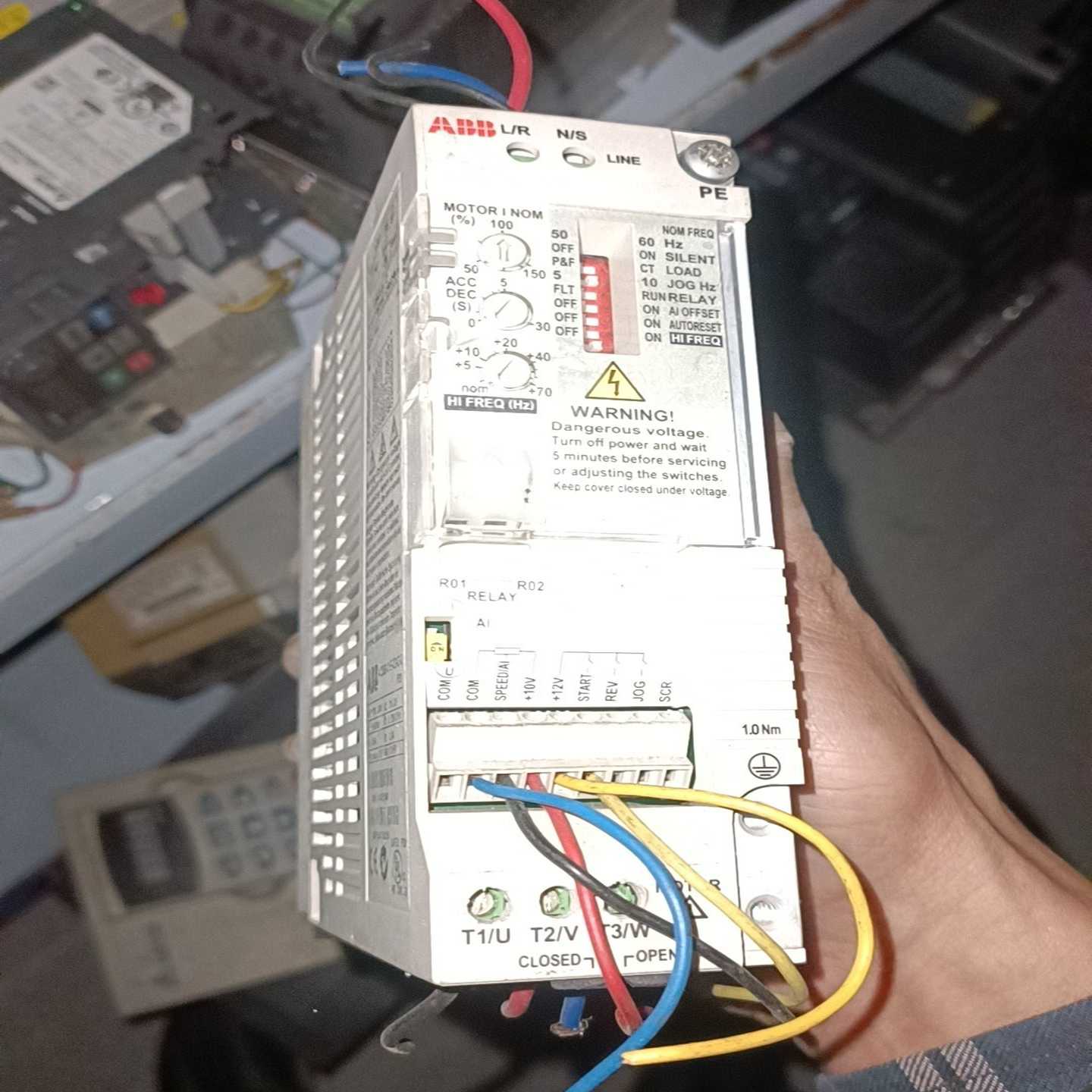 变频器ACS50-01E-02A2-2询价