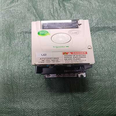 询价施耐德变频器ATV12H018M20.18KW，220