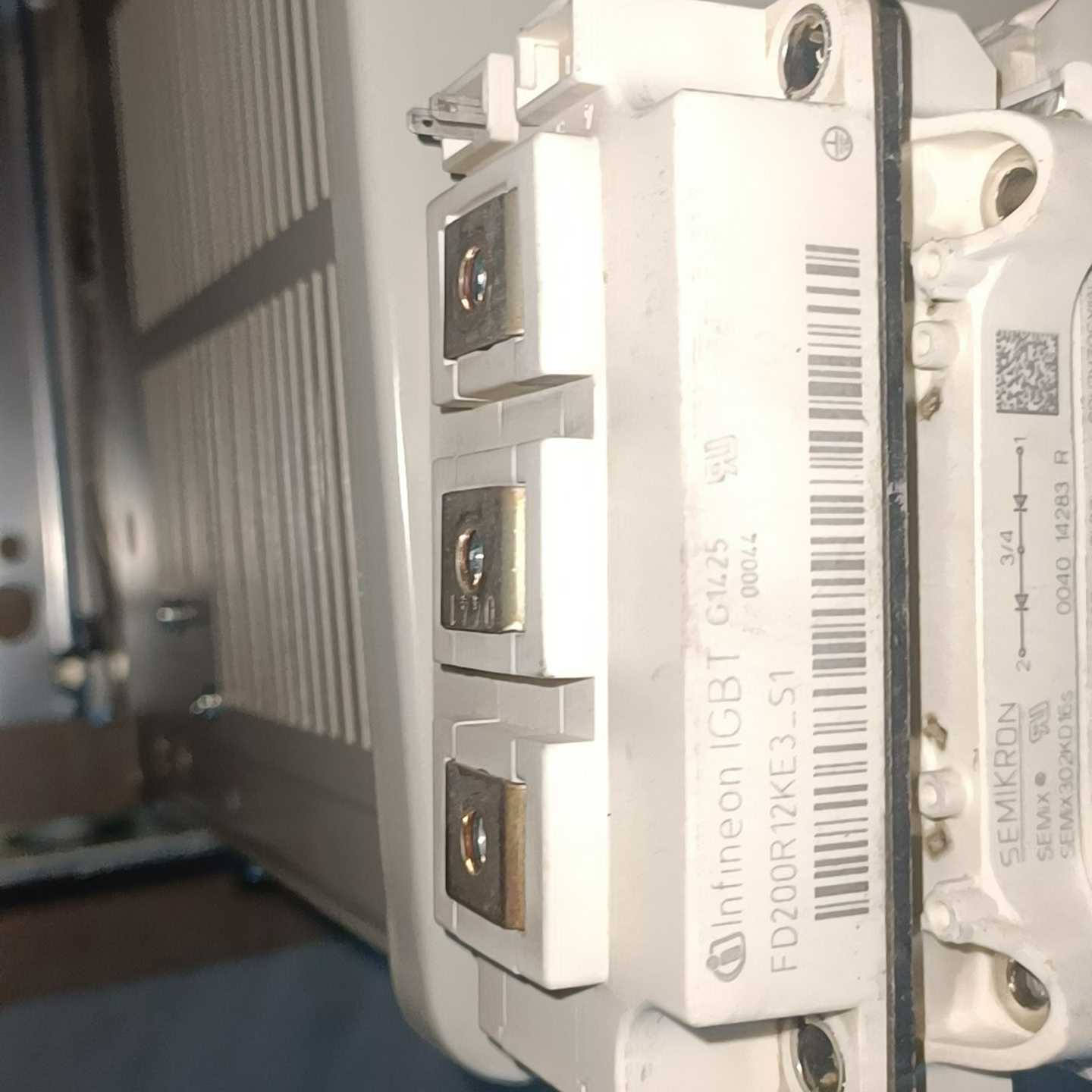 DF200R12KE3_S1保证质量询价