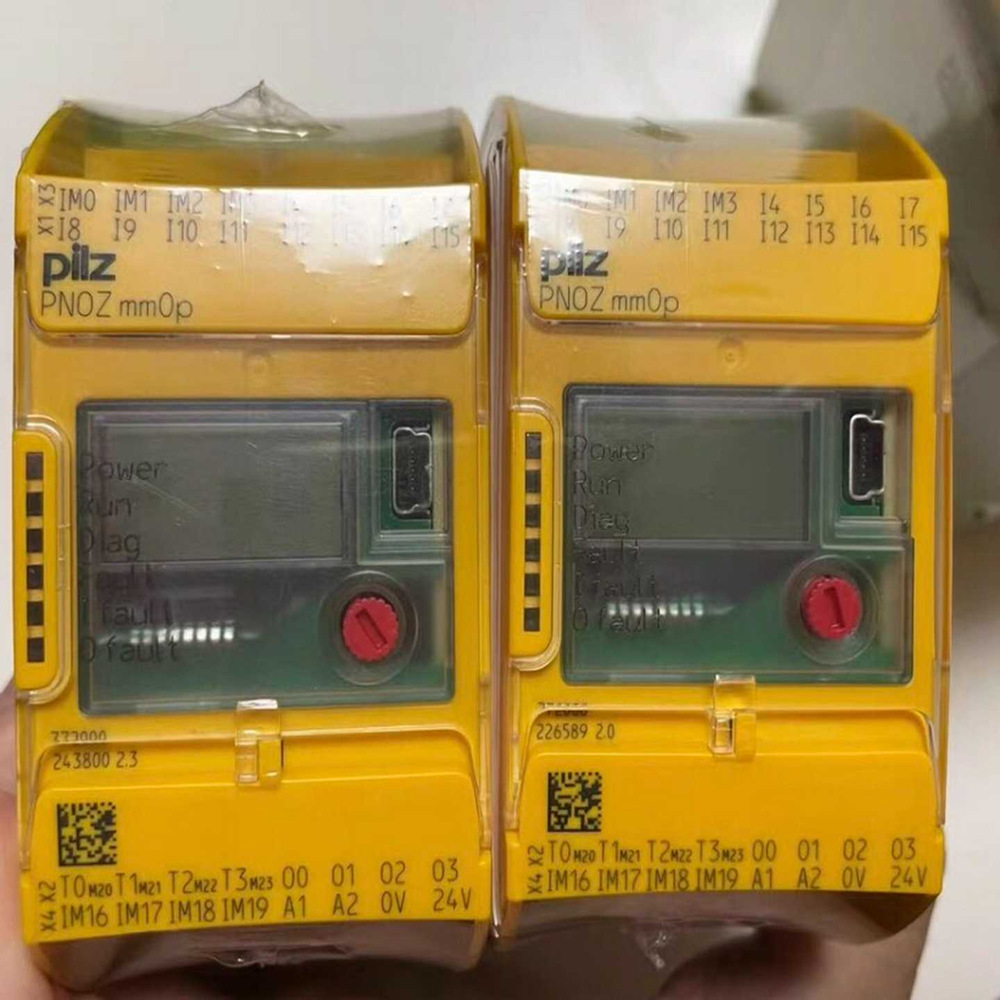 皮尔兹皮尔兹pilz PNOZ mm0p 772000，(通通配件）