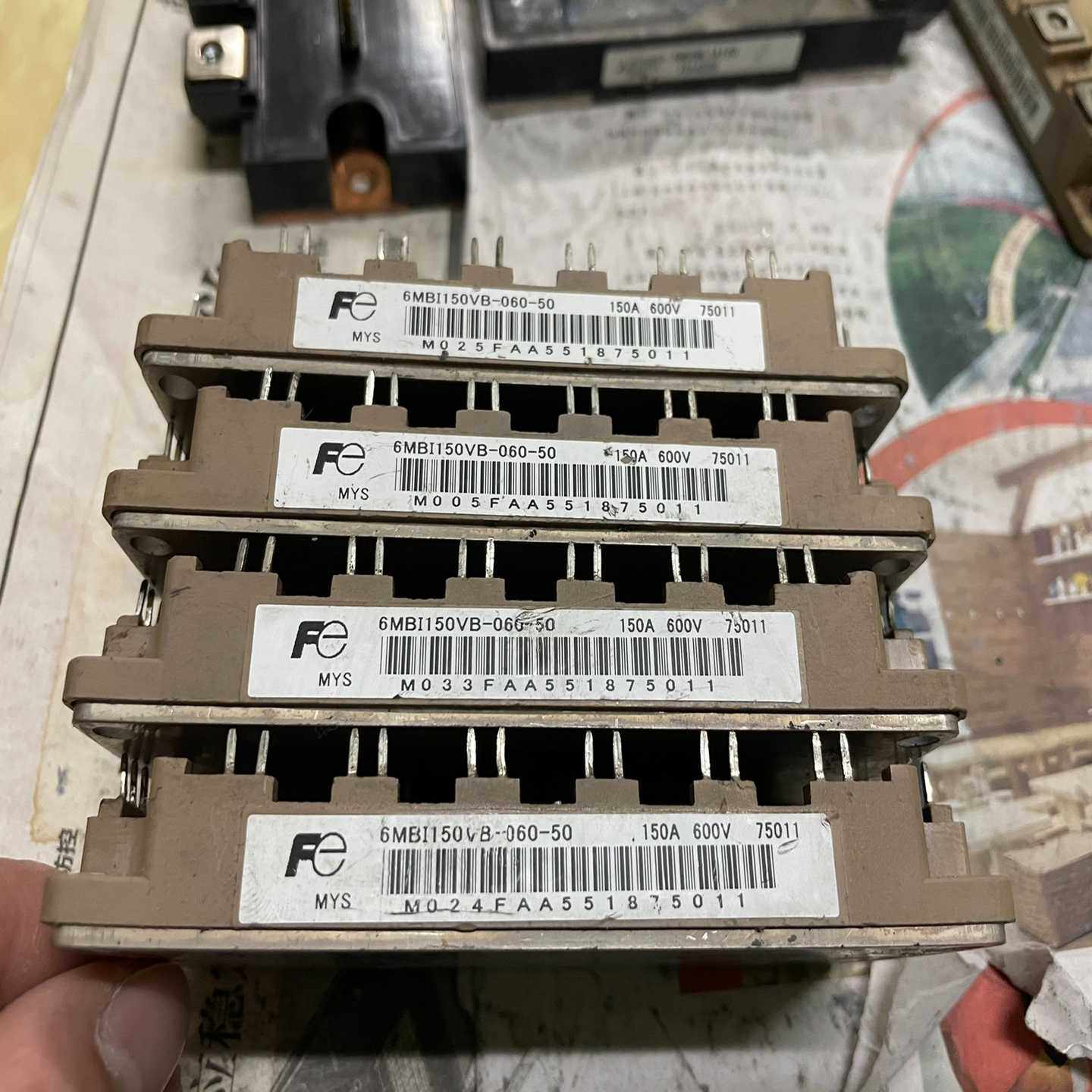 6MBI150VB-060-506MBI150U4B-06--议价商品