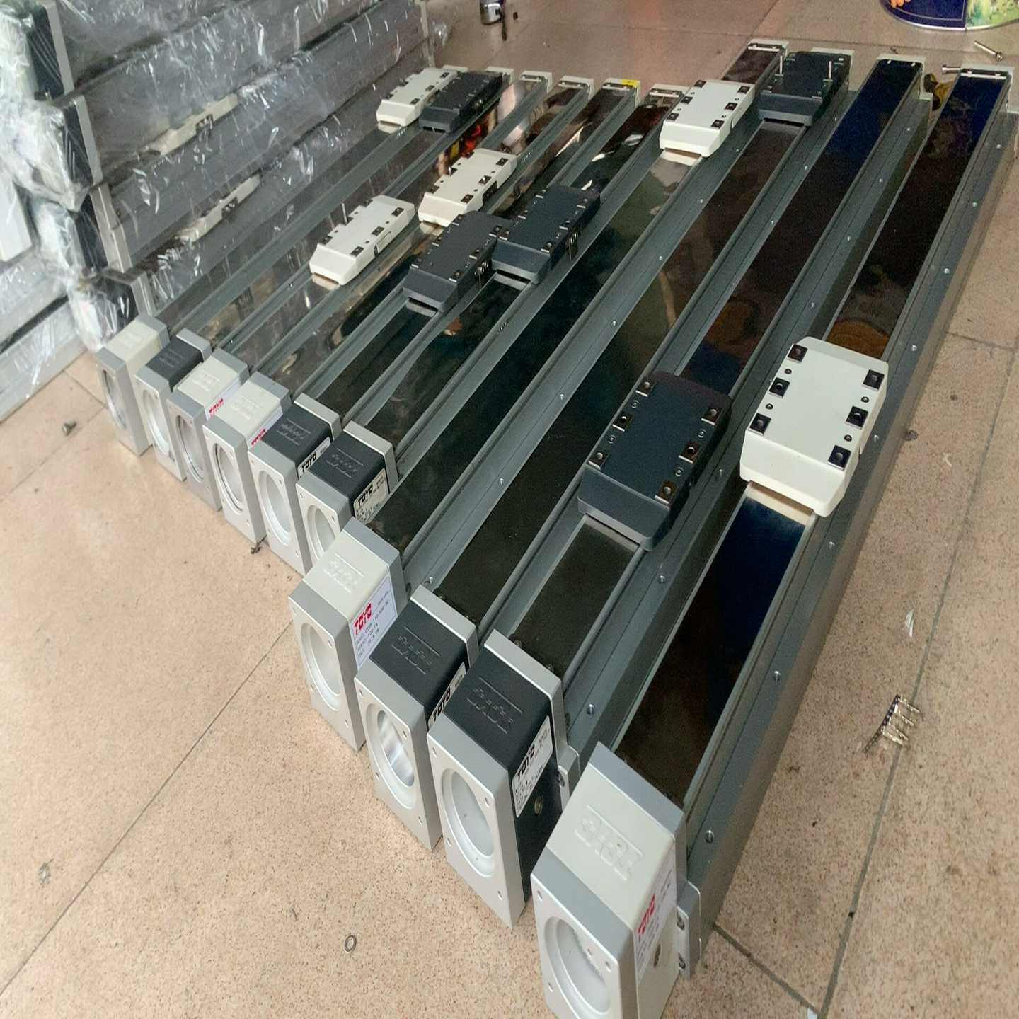 TOYO封闭式高精度滑台，GTH8系列，有效行程400mm询价