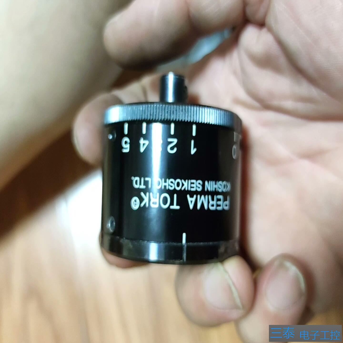 HC2-25J PERMA-TORK 扭力器，议价