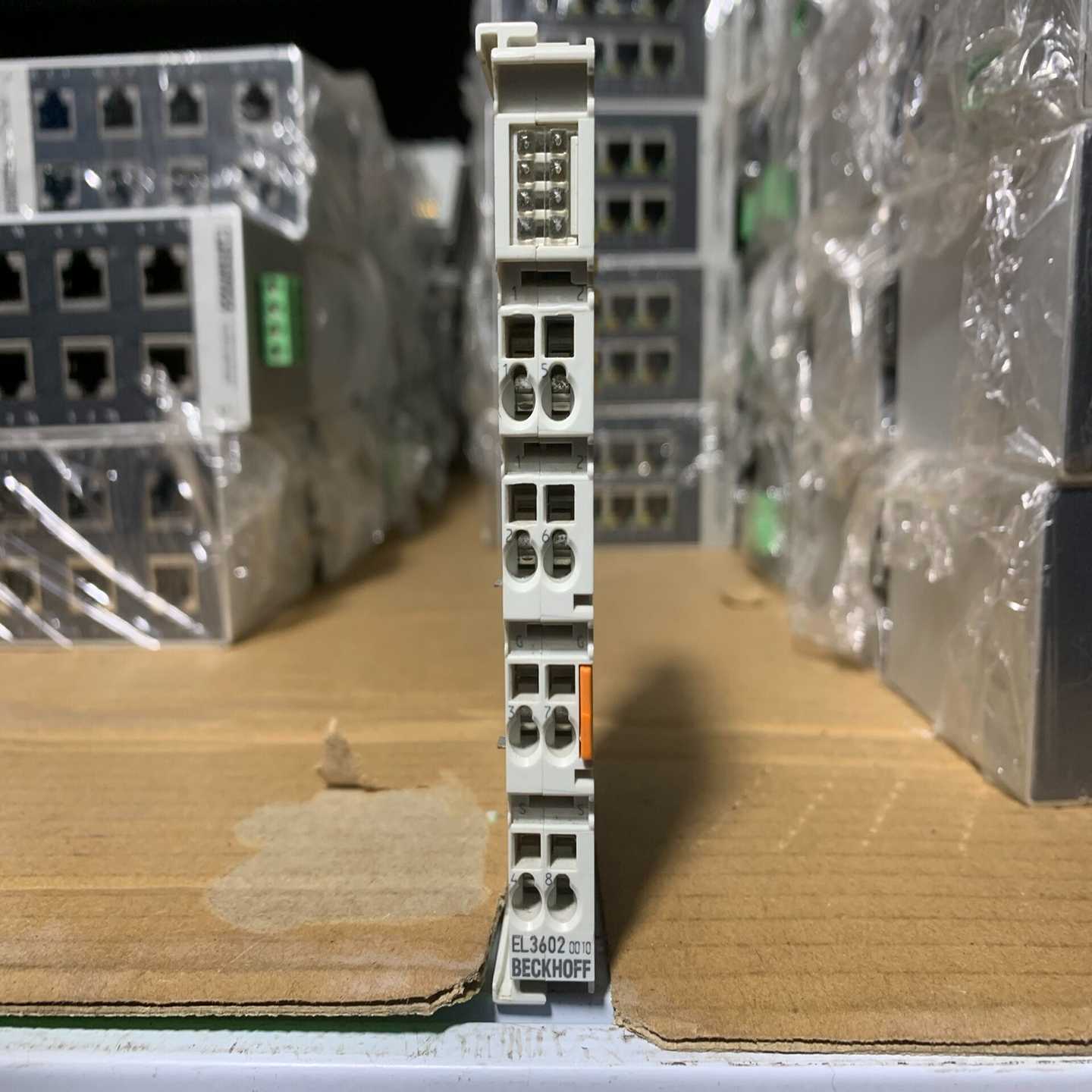 倍福模块EL3602-0010实物图，，，询价