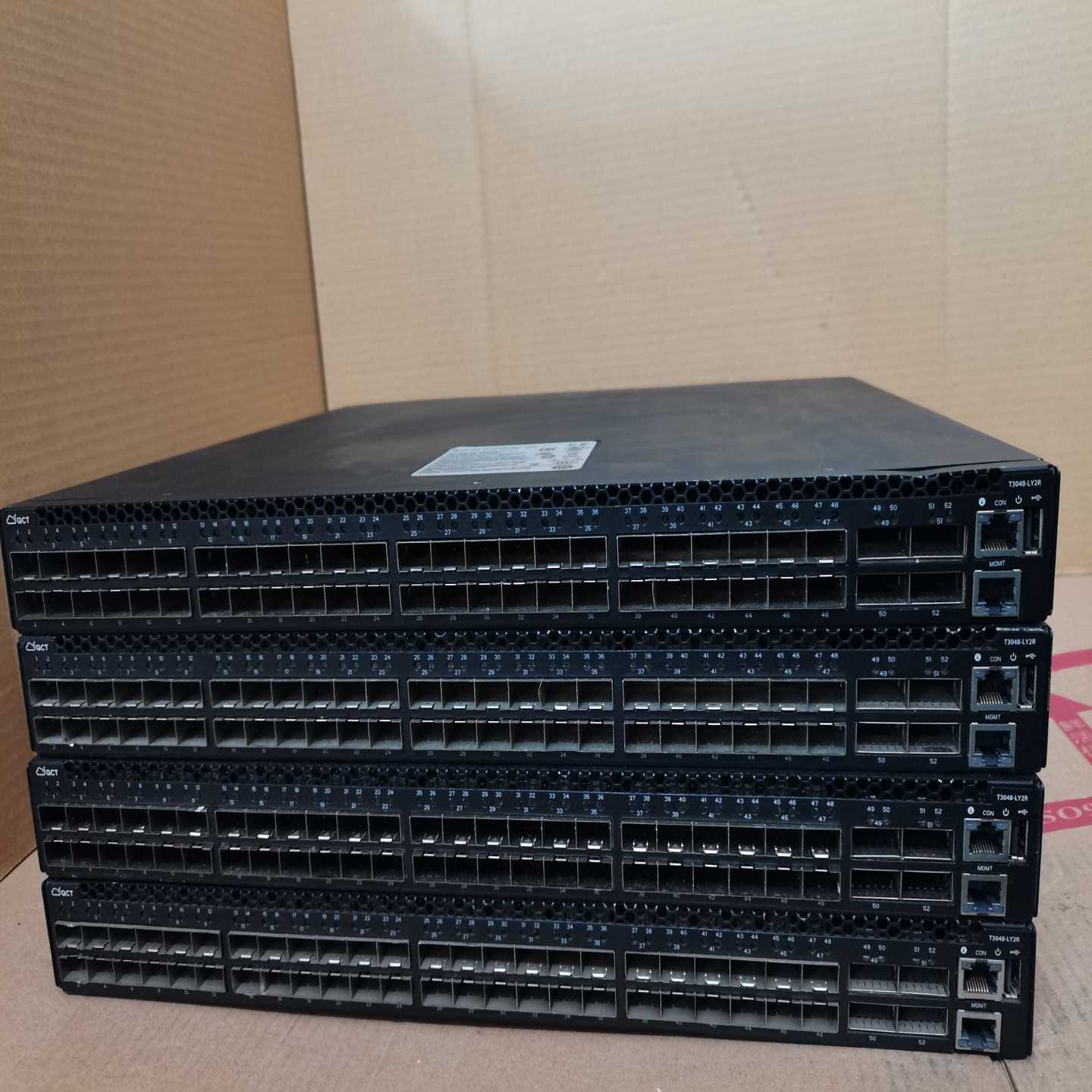 议价带40全万兆广达048-2核心万兆交换机。测试完适用