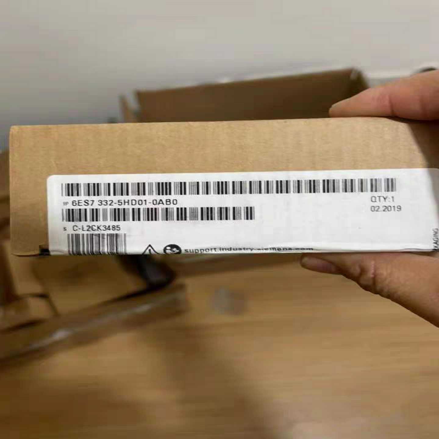 6ES7332-5HD01-0AB0~询价