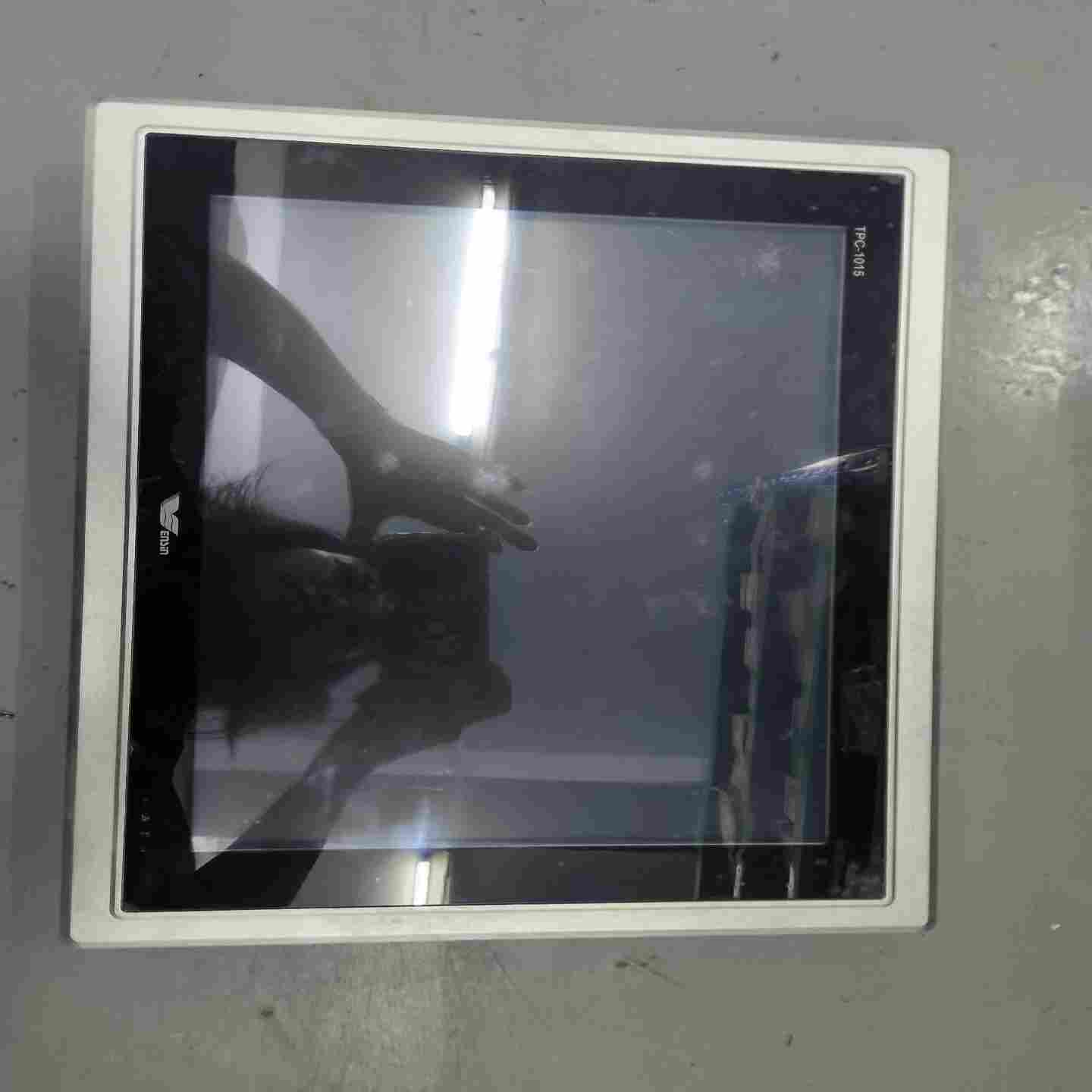 稳信工控显示器FVS-3015A~询价