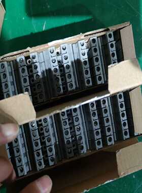 询价J1-10J端子排10平方线灰色和接地各2盒，每盒25