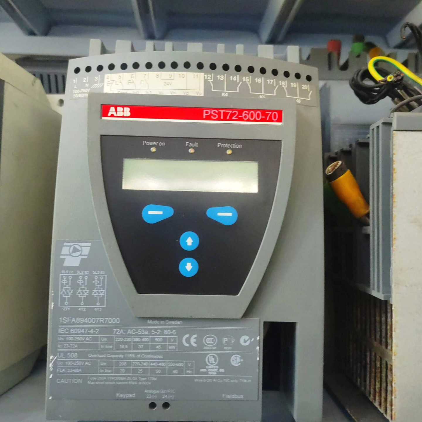 ABB软启动器PST72-600-70，1SFA895005--议价商品