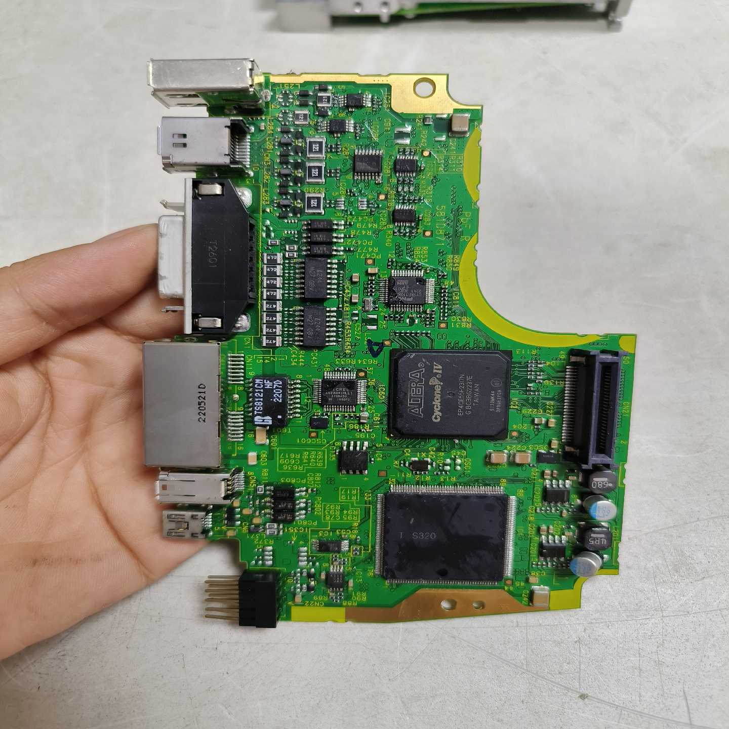 阿尔特拉EP4CE55F23I7N现货1张-议价