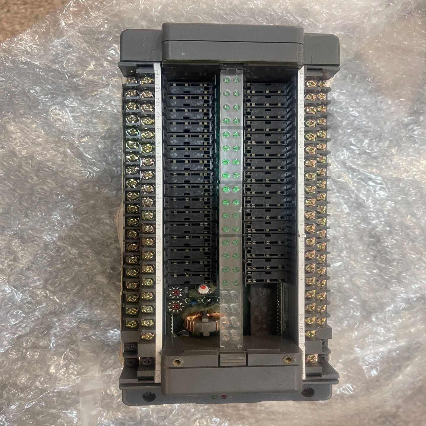 询价FTK32NX-C10富士二库存9成新可配齐继电器可测