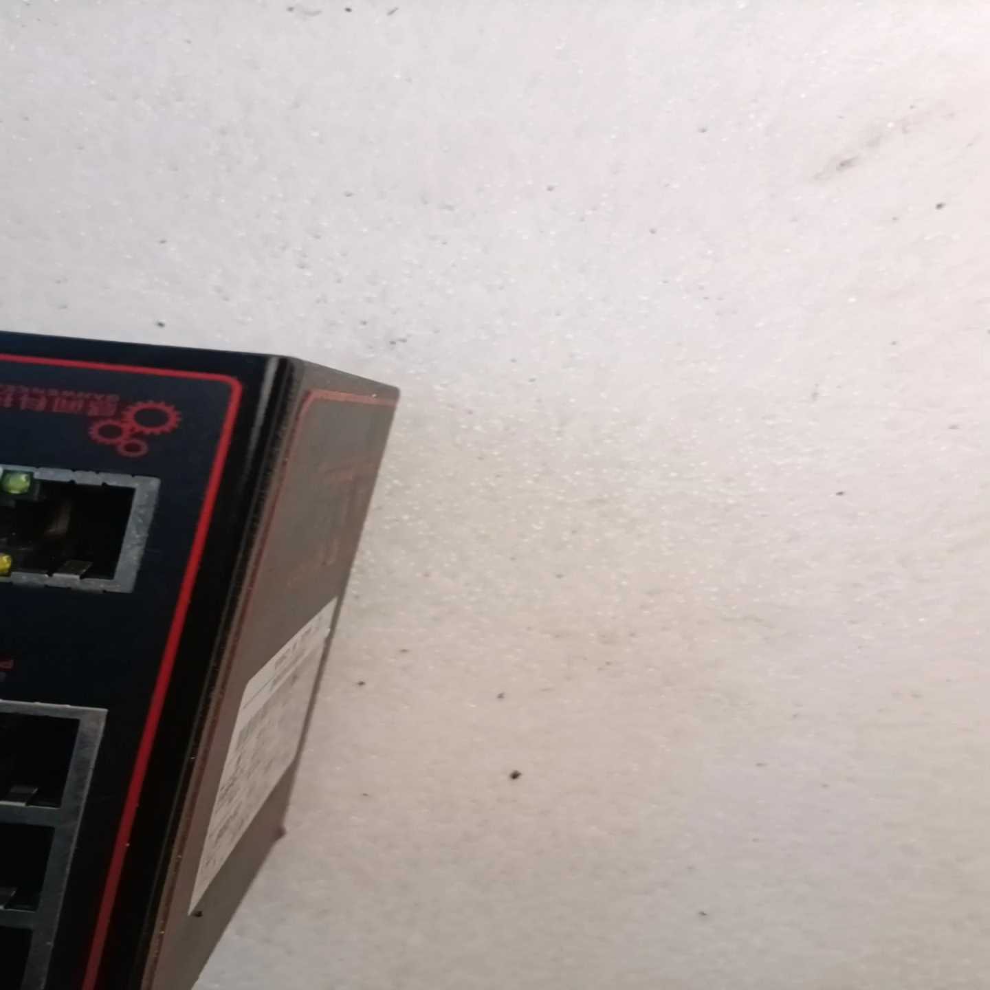 议价感闻工业级交换机KP–9000GW5