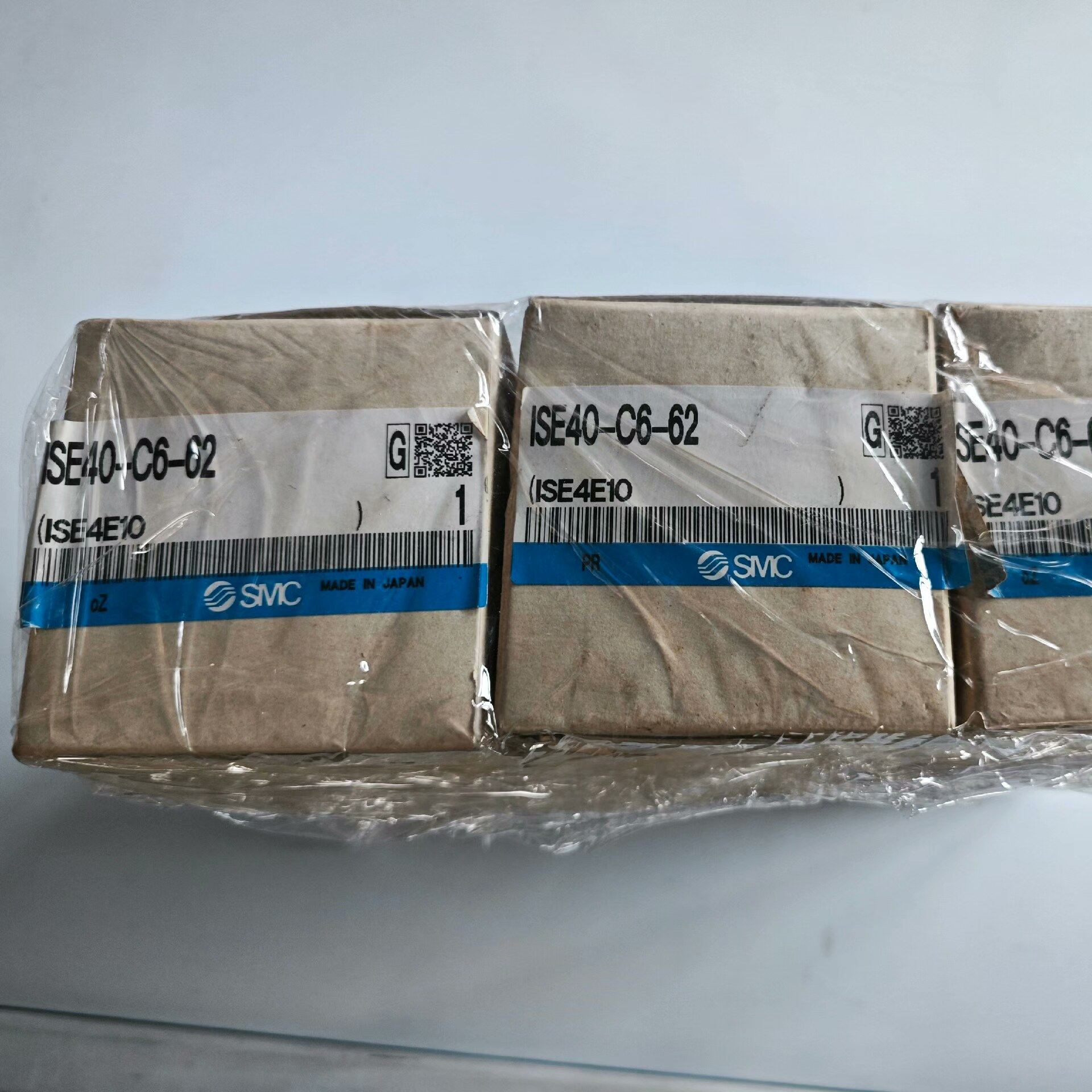 询价日本SMC原装全新气缸ISE40-C6-62