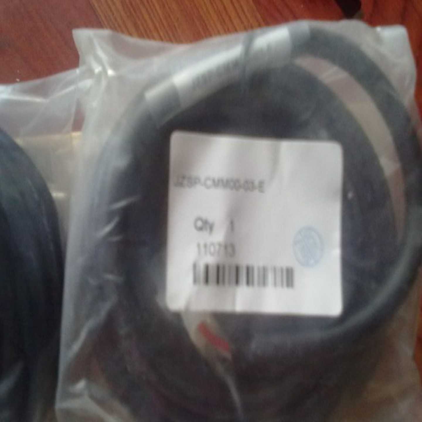 议价-伺服线缆3M焊接好全新原装JZSP-CSM32-03现货供应