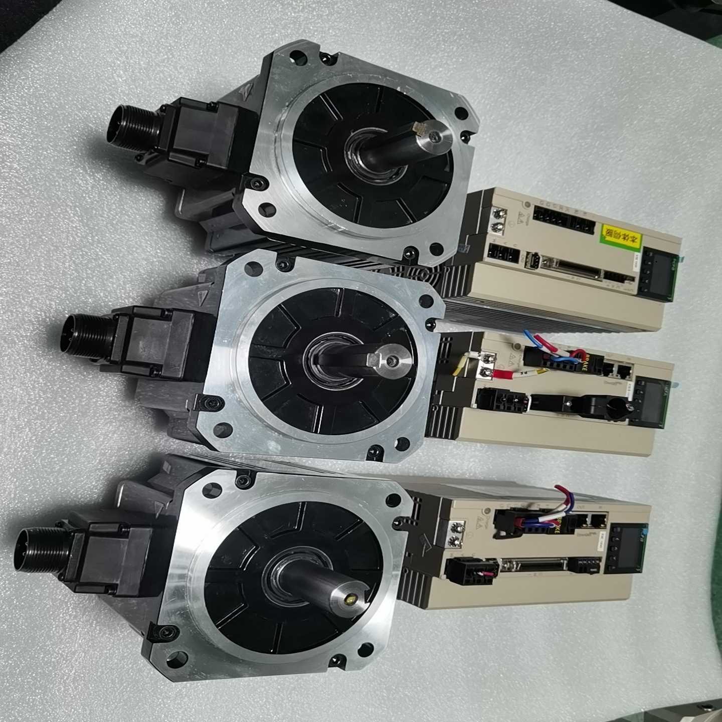 禾川伺服SV-X3EA100A-A2SV-X3EB100A（零零电子）