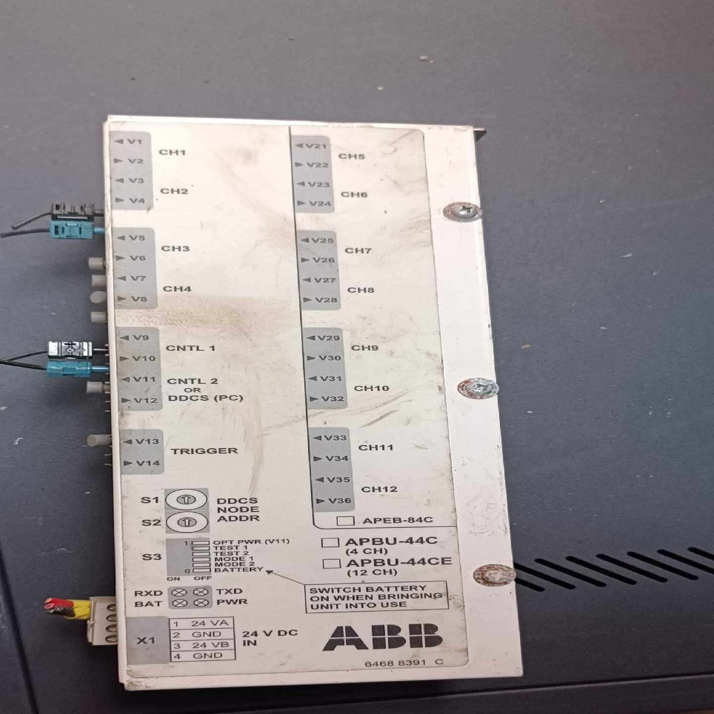 光纤分配器apbu-44c12h询价