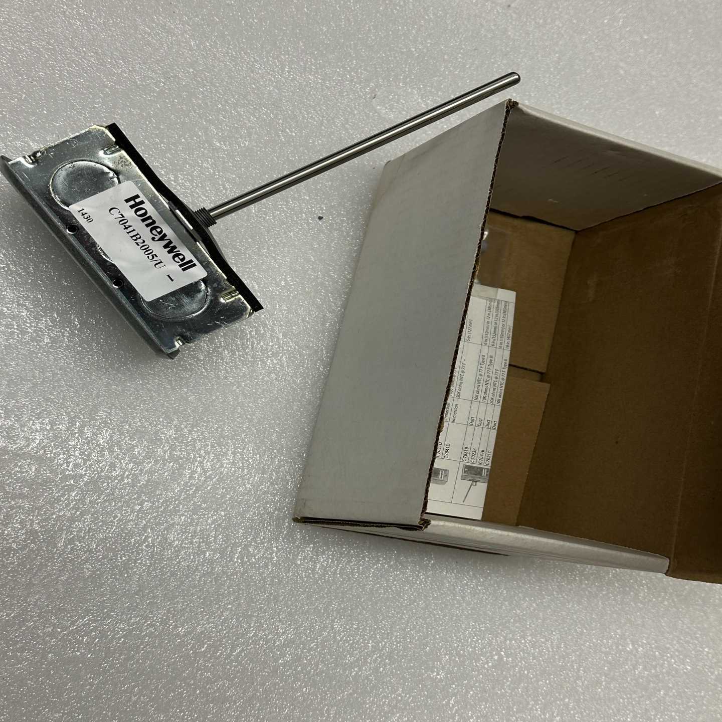 霍尼韦尔风管温度传感器C7041B2005/U--议价商品