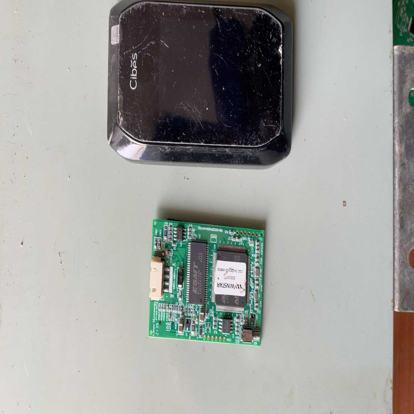 询价Cibes控制板，一块绿色PCB板，上面有ESMT芯片和其他