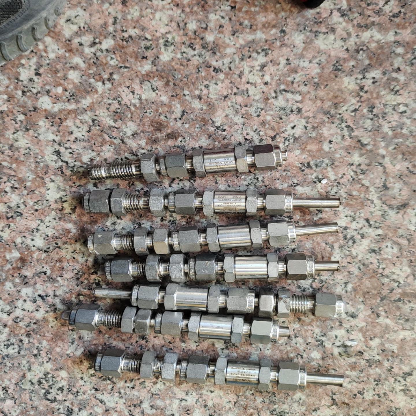 询价~哈姆雷特单向阀1/4卡套，型号H400-SSL