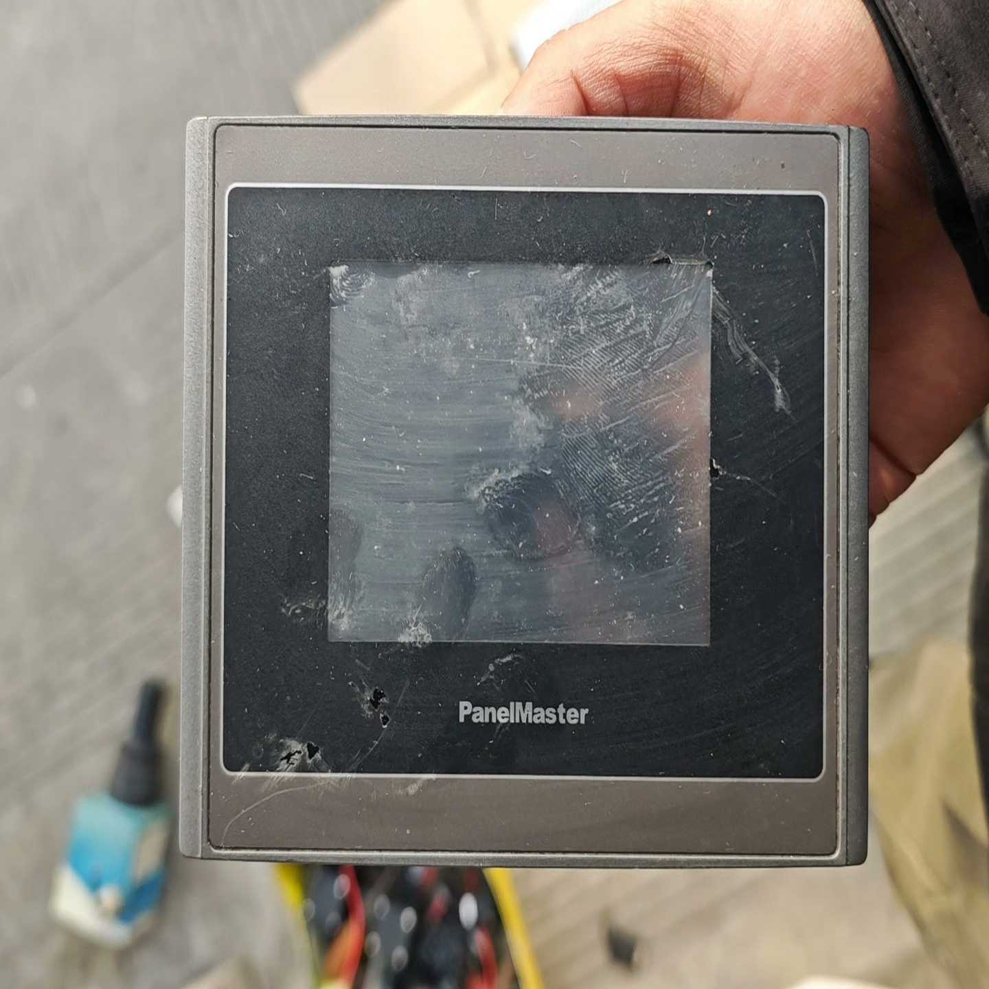 屏通人机触摸屏PL035-TST1A-F1RN成色如图实物拍询价