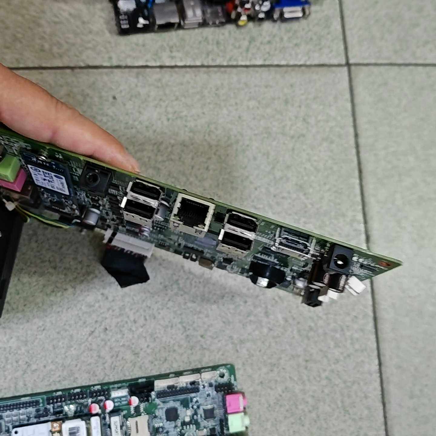 （议价）有一片的一体机主板3855U的好功能实物图，
