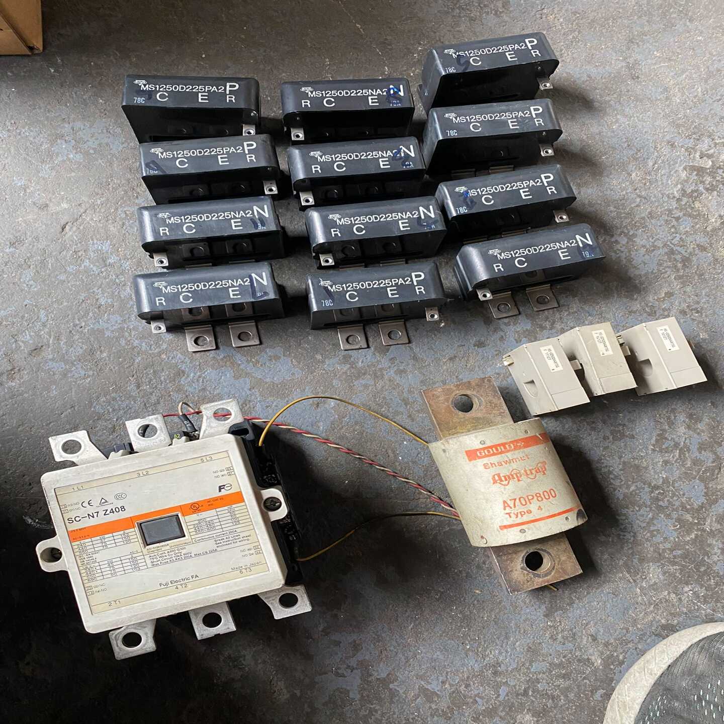 议价安川7-185变频器拆出的配件适用