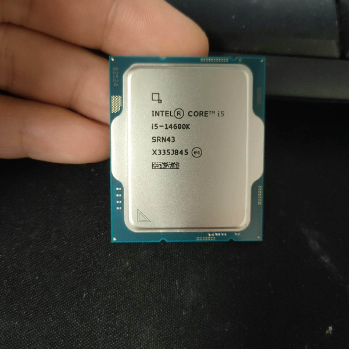 售前询价14代 i5 14600k 功能完好 成色 QS正显版