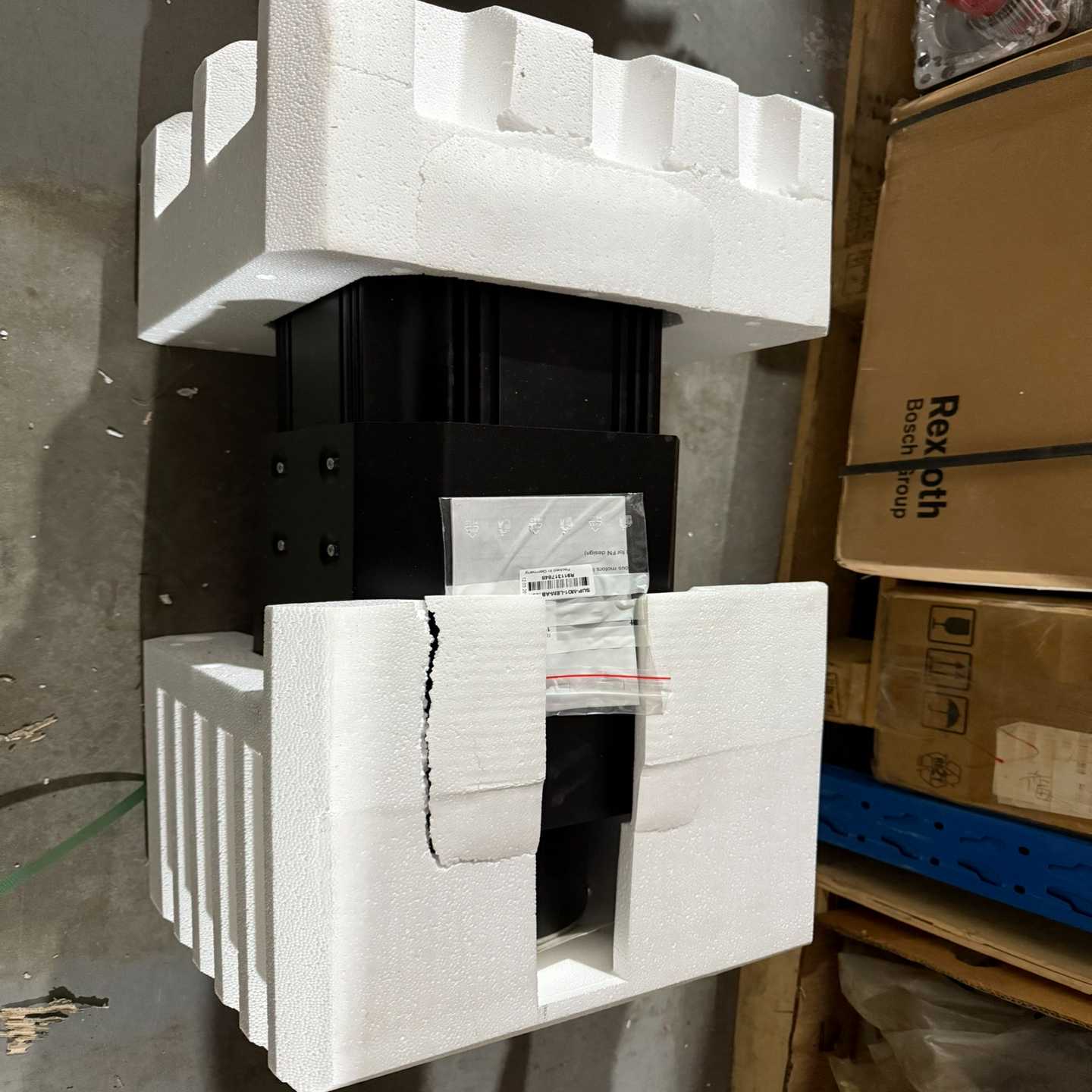 力士乐电机MSK101D-0202-NN-S3-FG0-N询价