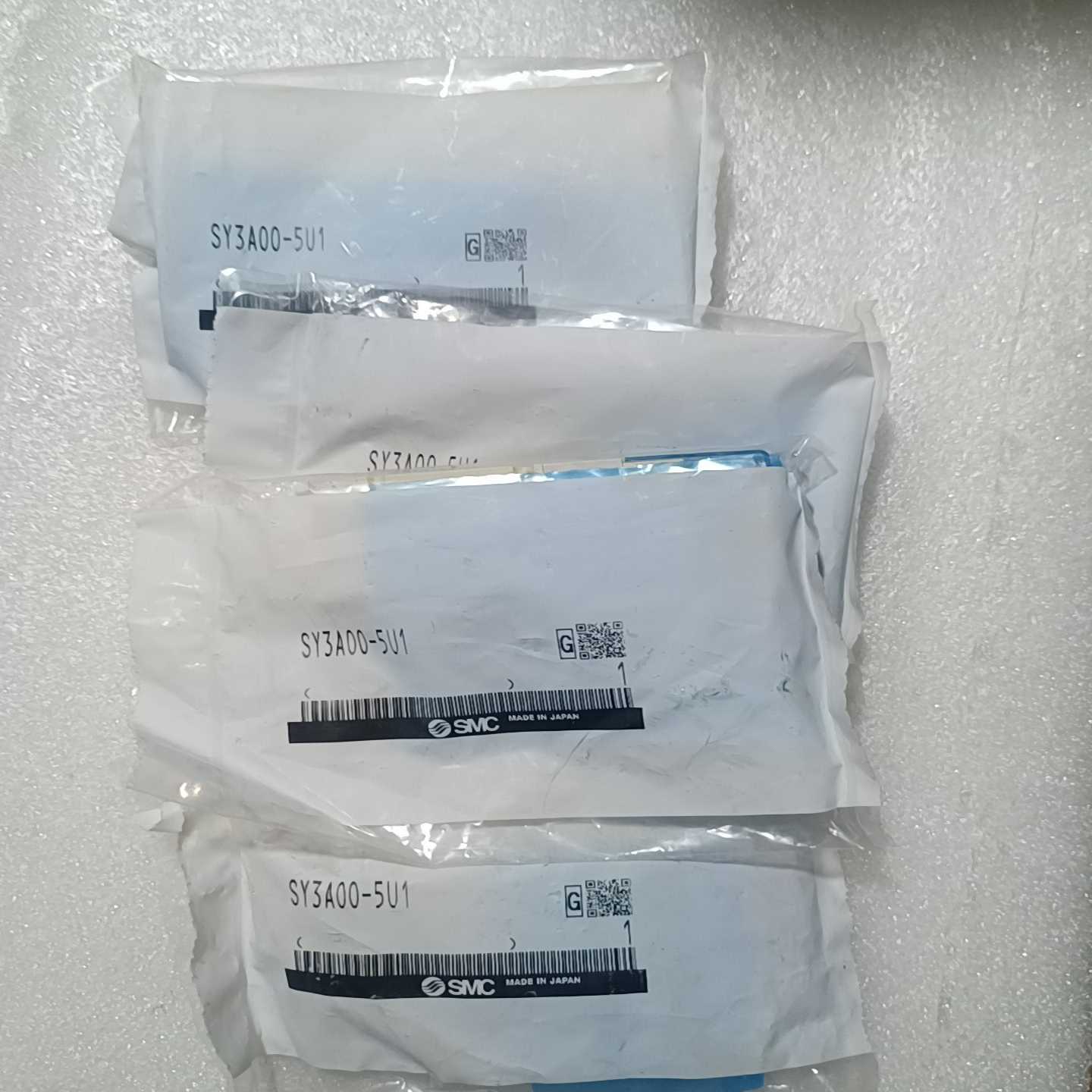 SMC电磁阀SY3A00-5U1全新未拆封-议价