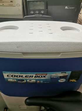 议价韩国出口乐扣乐扣路营野餐保温箱28L，蓝色！成色见图！邮费