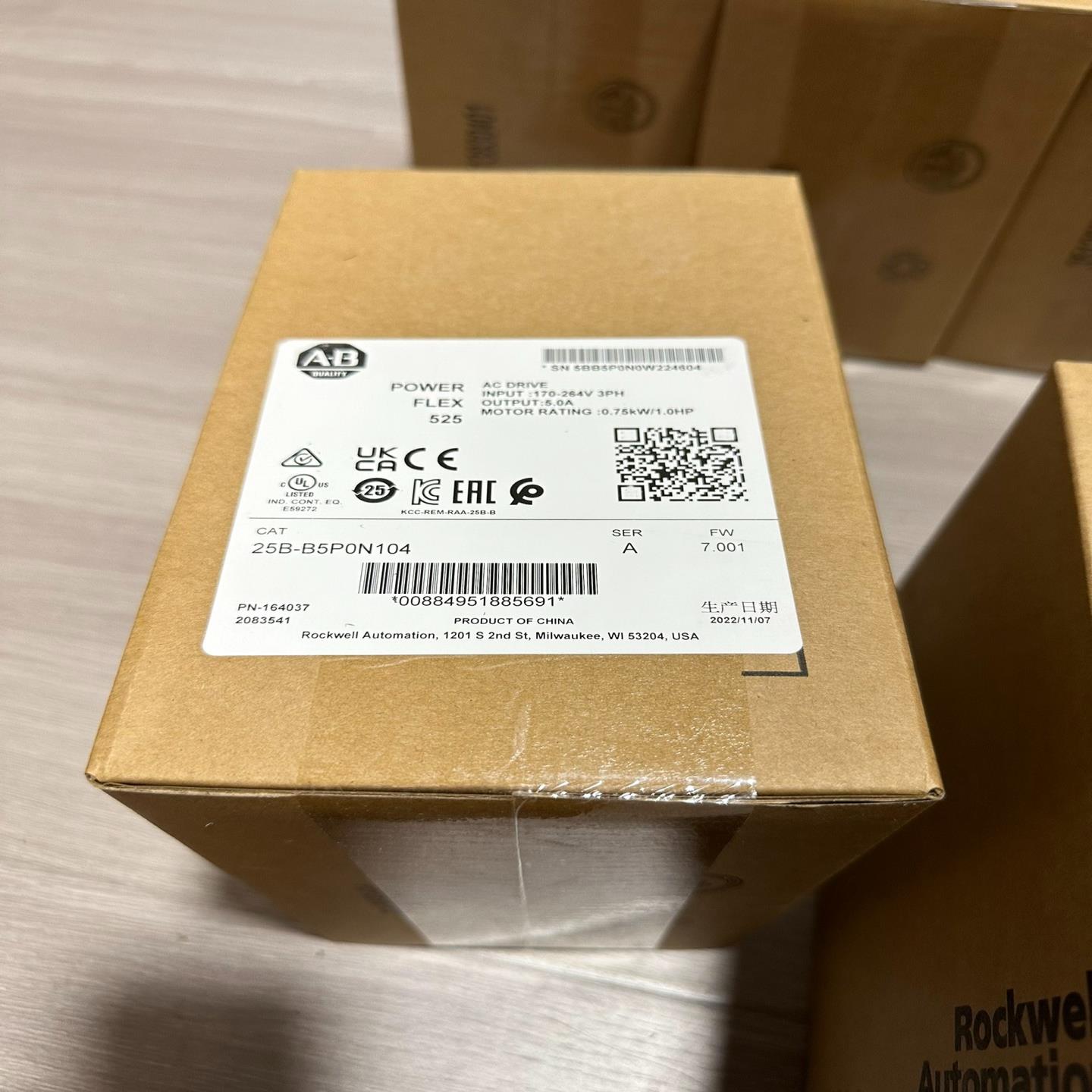 询价~AB变频器25B-B5P0N104。看中联系
