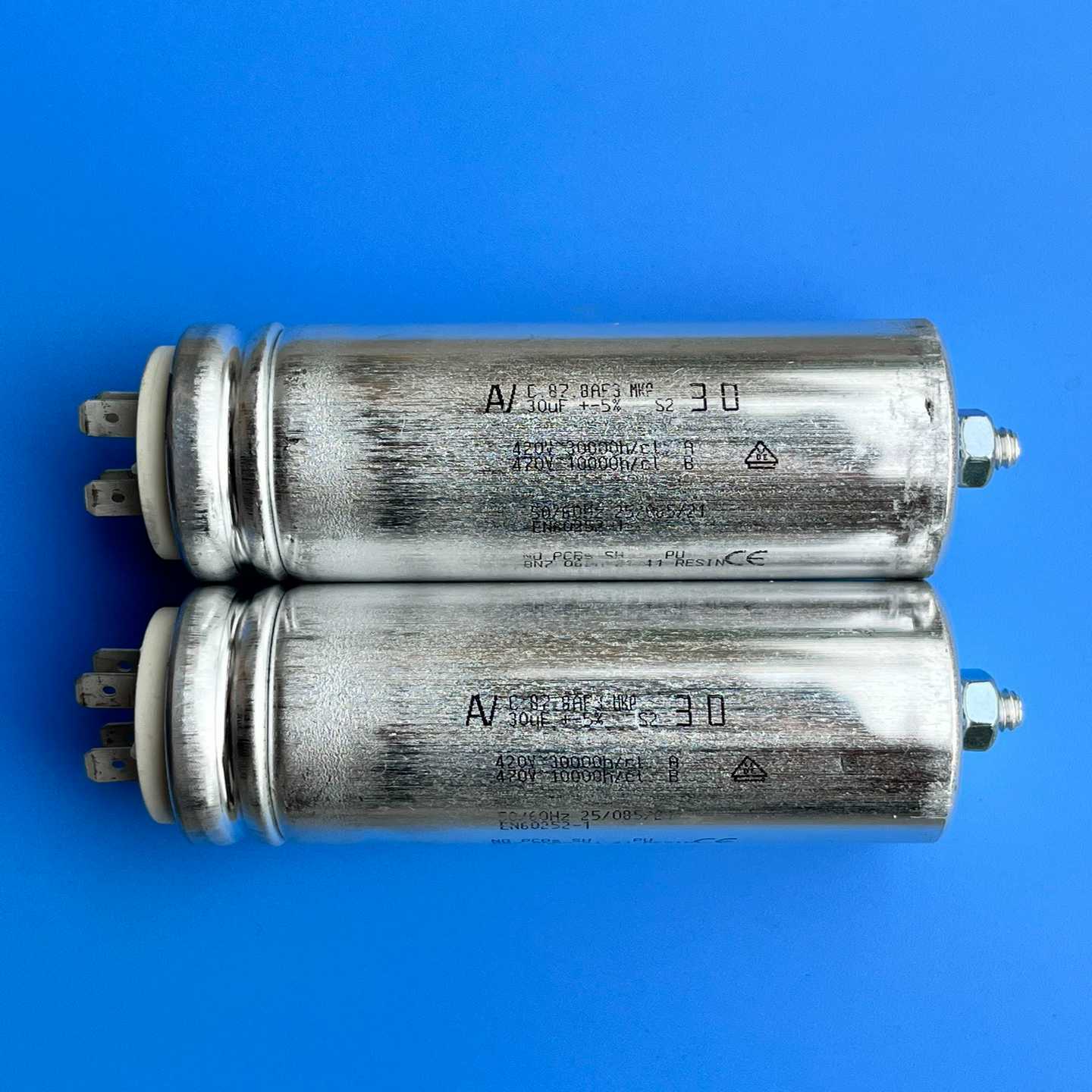 【议价】C.87.8AF3MKP30UF，保加利亚电容30uF适用