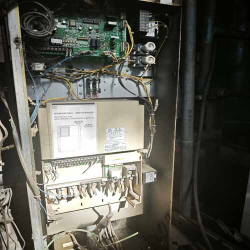 咨询-日立空压机变频器和主板HC55.HC57，，功能正常，见
