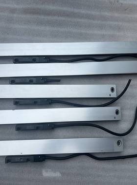 德国HEIDENHAIN  LS406C/420mm两根，，（佳毅工控）