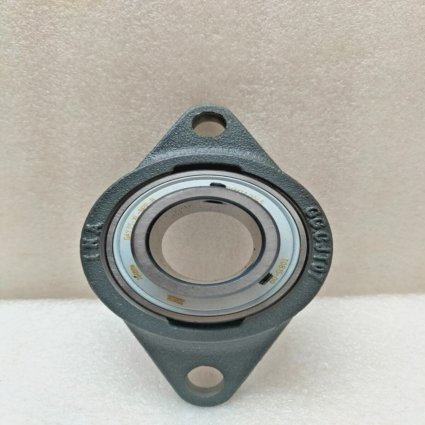 GGCJT07FLANGEBEARINGHOUSING带GAY35-XL-NPP-B插入球轴承