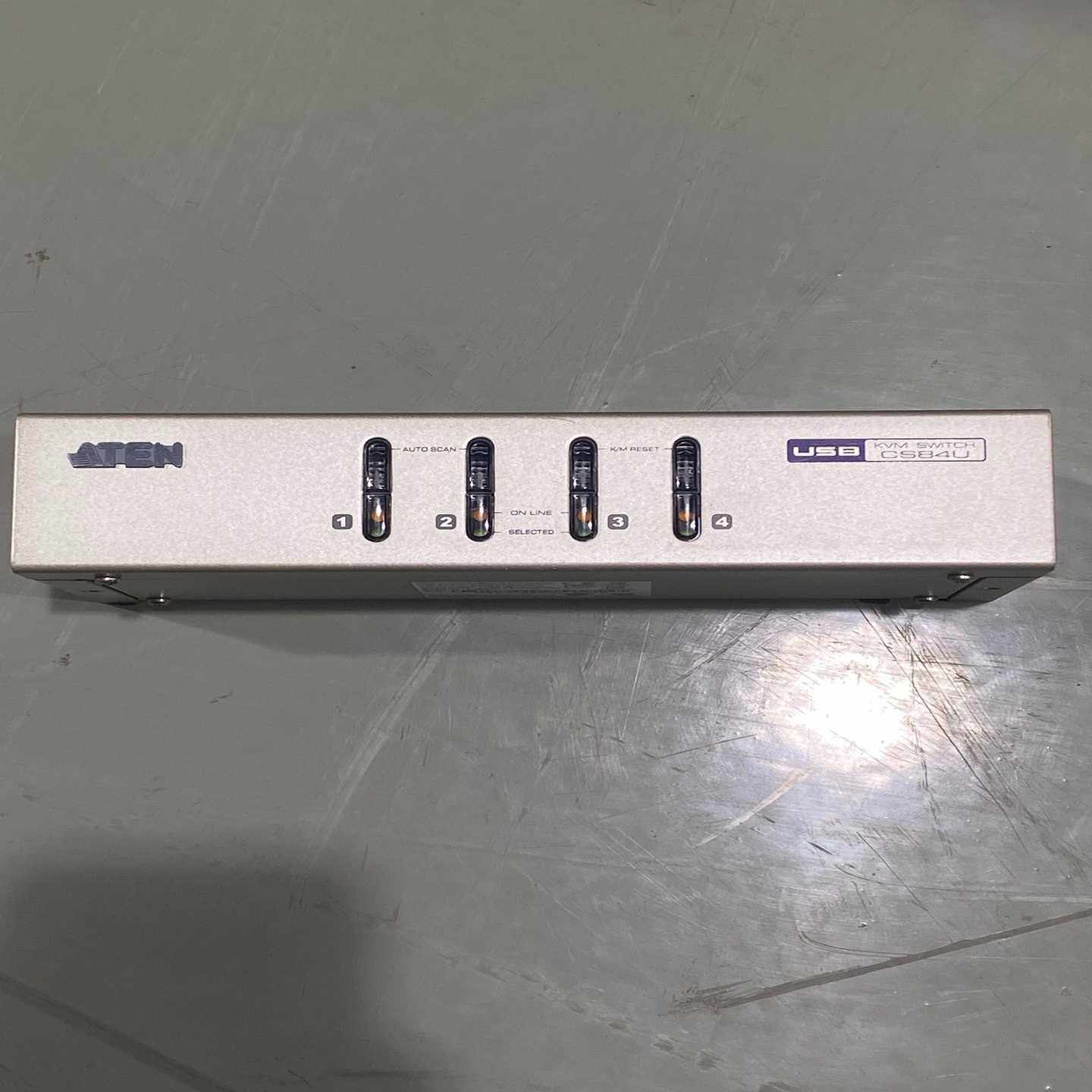 ATEN宏正CS84U4口USB-PS/2混接式KVM切换--议价商品