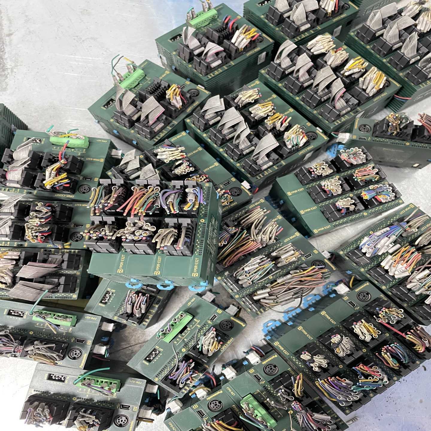 AFP0RE32T松下PLC扩展二手拆机成色如图功能--议价商品