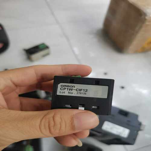 CP1W-CIF12，实图拍摄，功能正常，88一个，有~询价