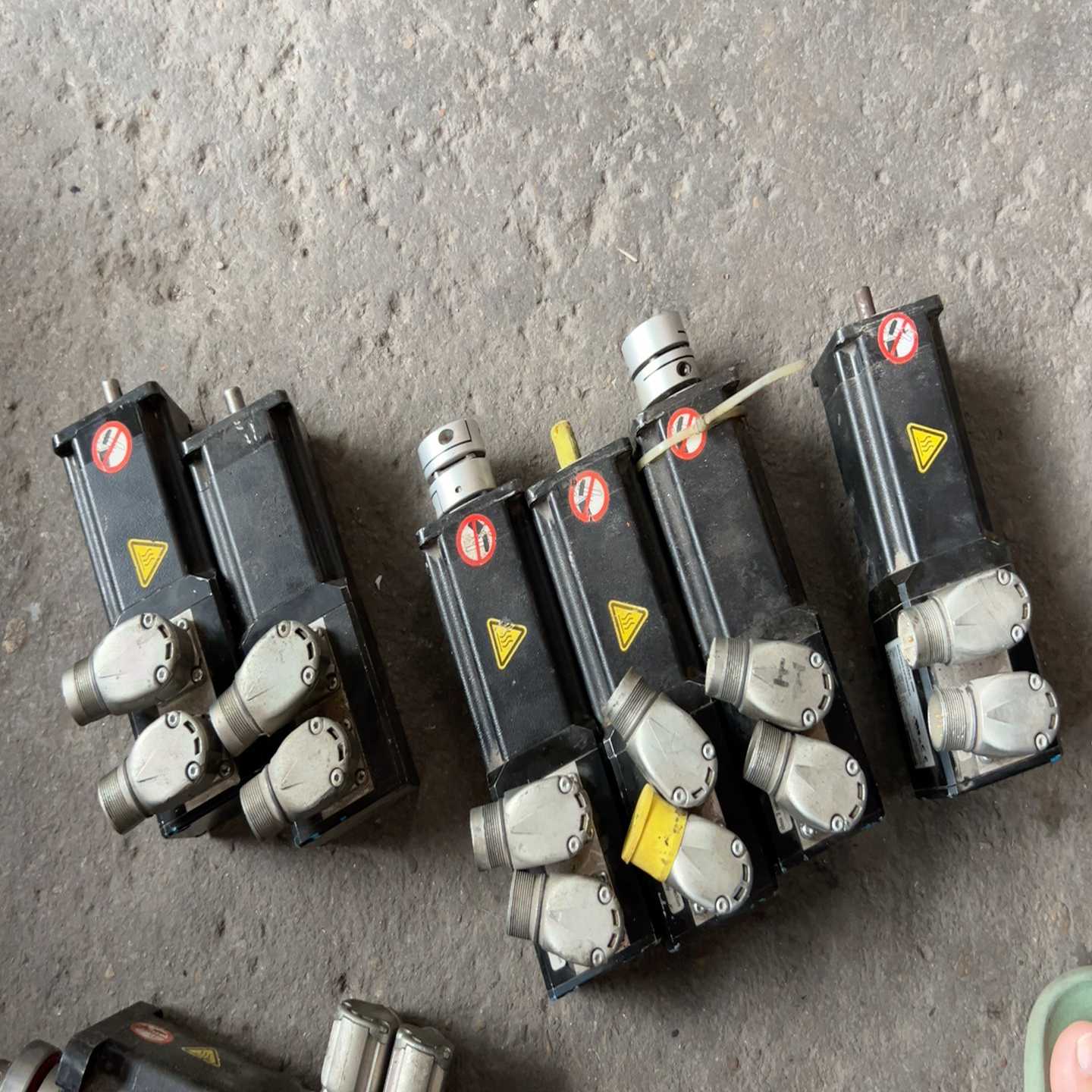 电机 BRH0574P20A2A…P20F2A…BRH~询价