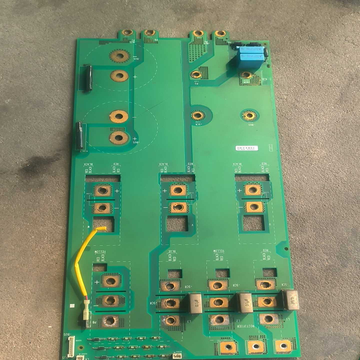 施耐德变频器ATV61-71系列30/37KW功率板/电容板--议价商品