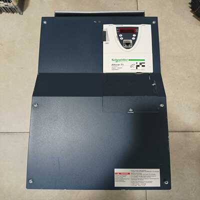 出一台施耐德Altivar71变频器，型号ATV71HD7--议价商品