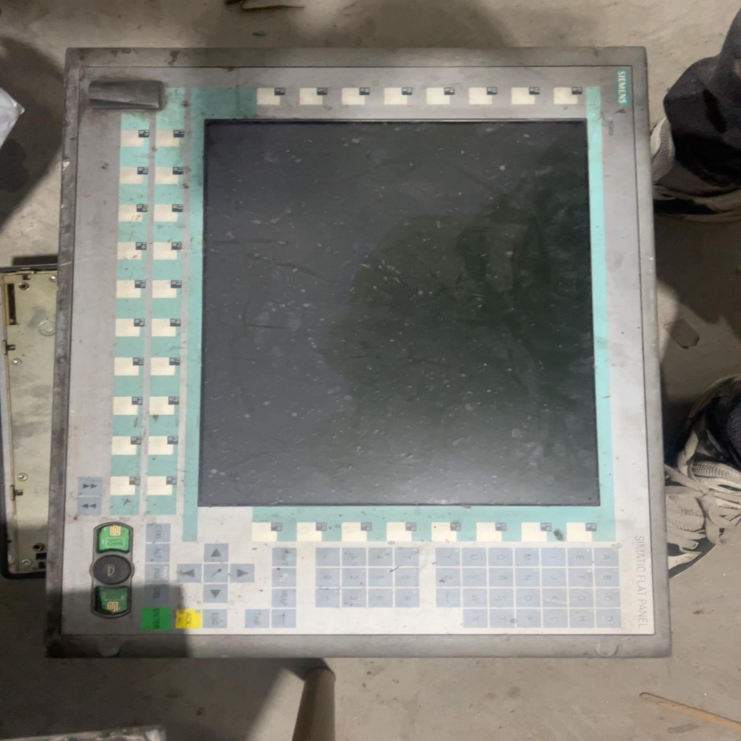 西门子工业屏6AV7861-2KB10-1AA0议价商品