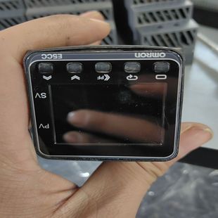 议价Omron 几 欧姆龙E5CC一RX2ASM一800成色如图