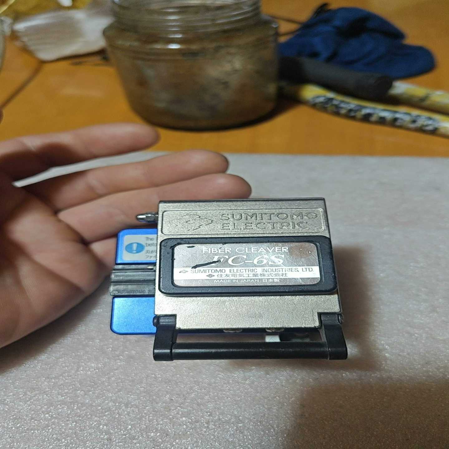 日本原装进口住友FC-6S光纤切割刀，实物拍摄，功能包好，刀--议