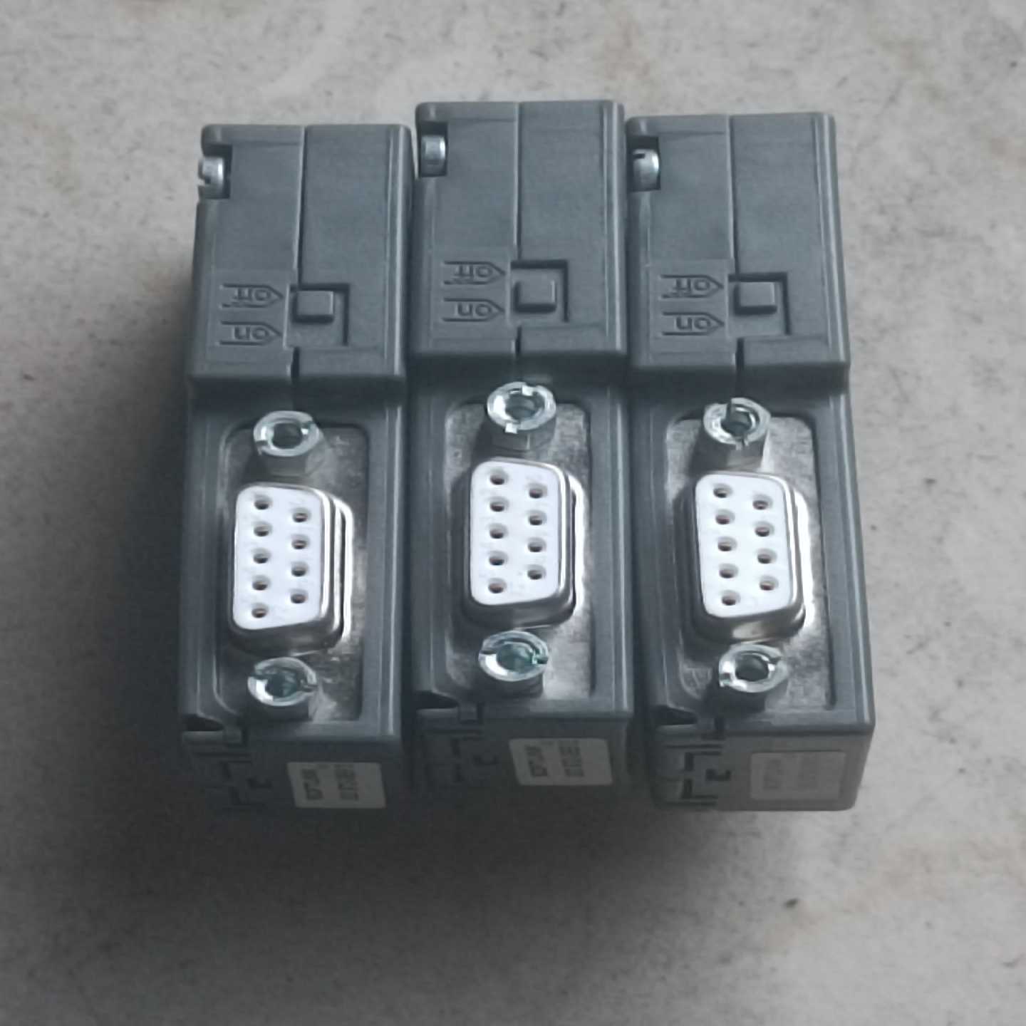 【议价】SOFTLINK深圳欧辰DP总线连接器972-0BB12实适用