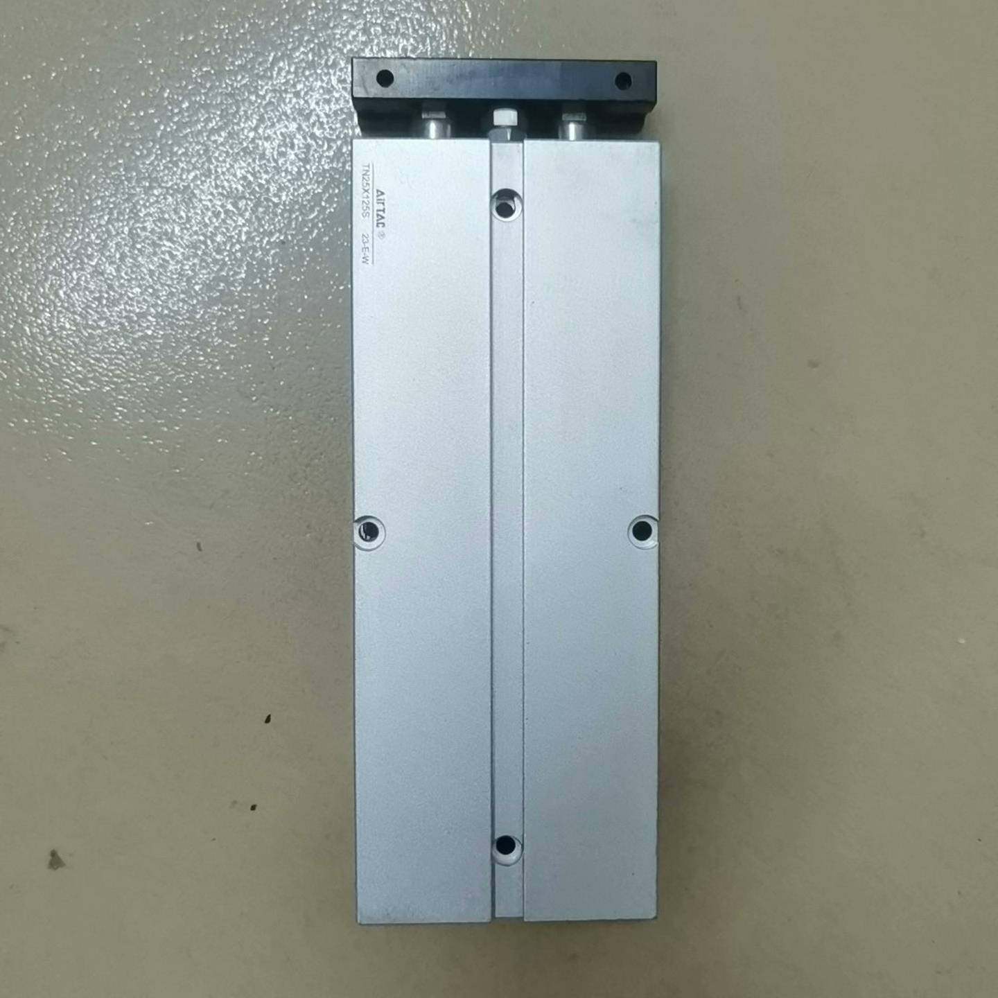 【请询价】全新AirTac亚德客两轴气缸TN25X125S全新未使
