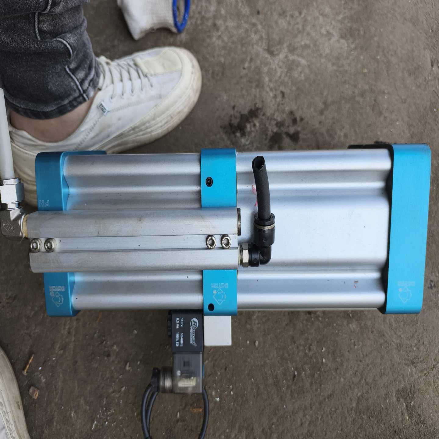 台湾欧境DETER气体增压泵两个，型号DPW-10000--议价商品